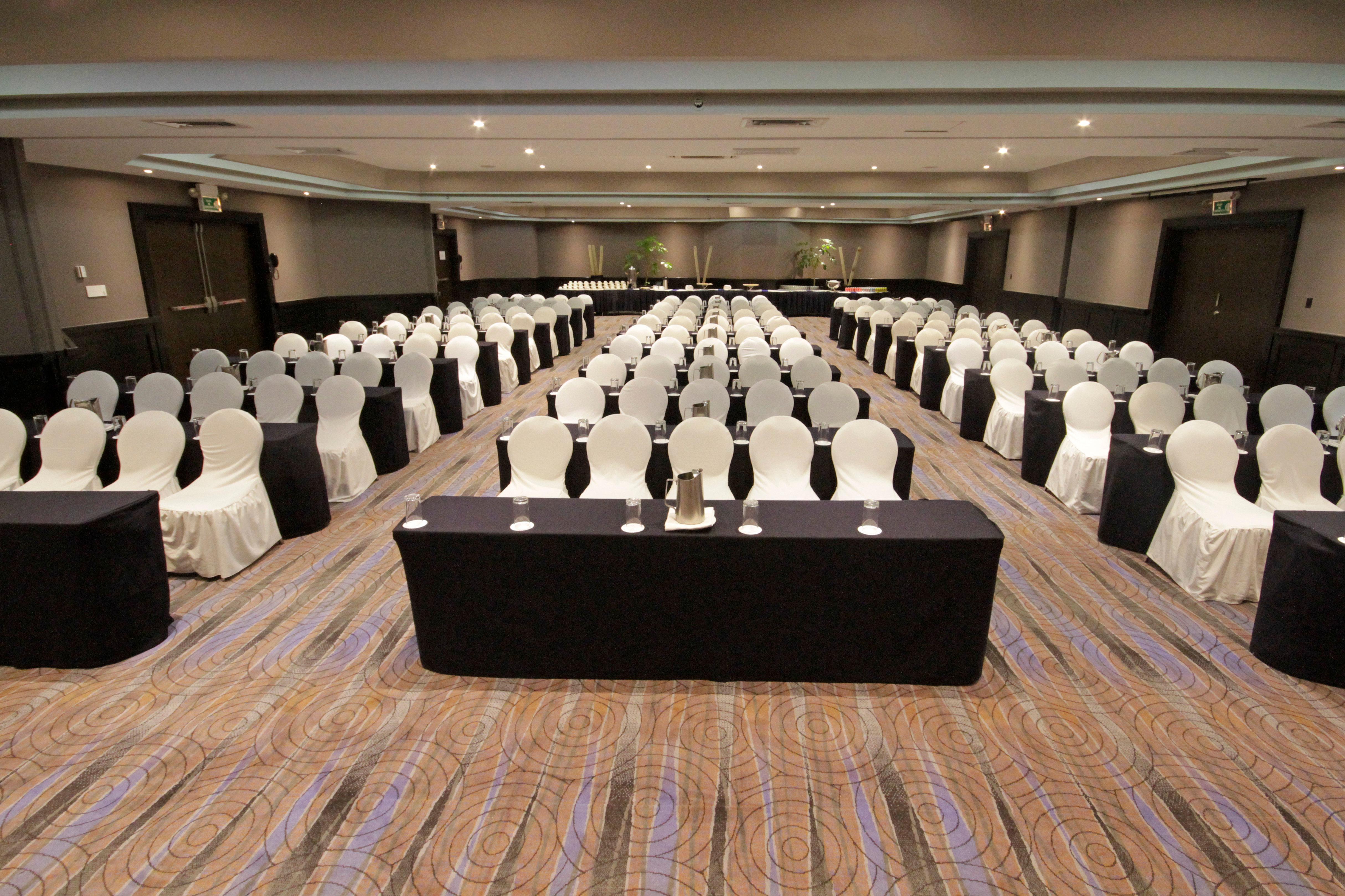 Hotel Presidente Intercontinental Guadalajara By Ihg Zapopan Esterno foto